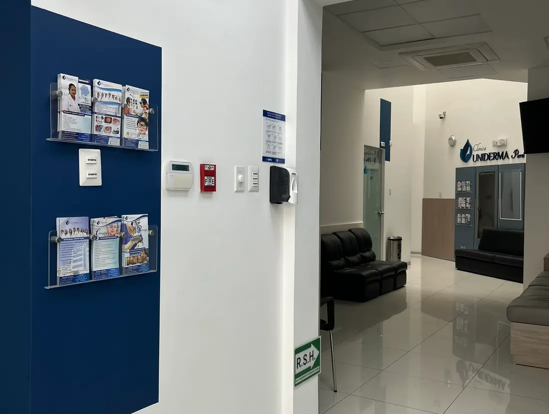 CLINICA UNIDERMA - Imagen 6